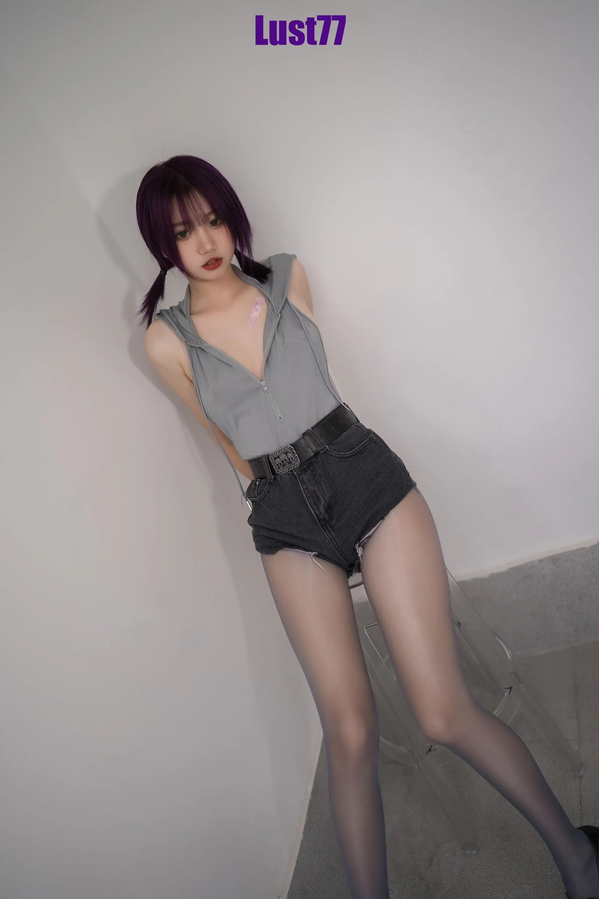 柒柒要乖额 – NO.050 小灰兔 [71P]插图3